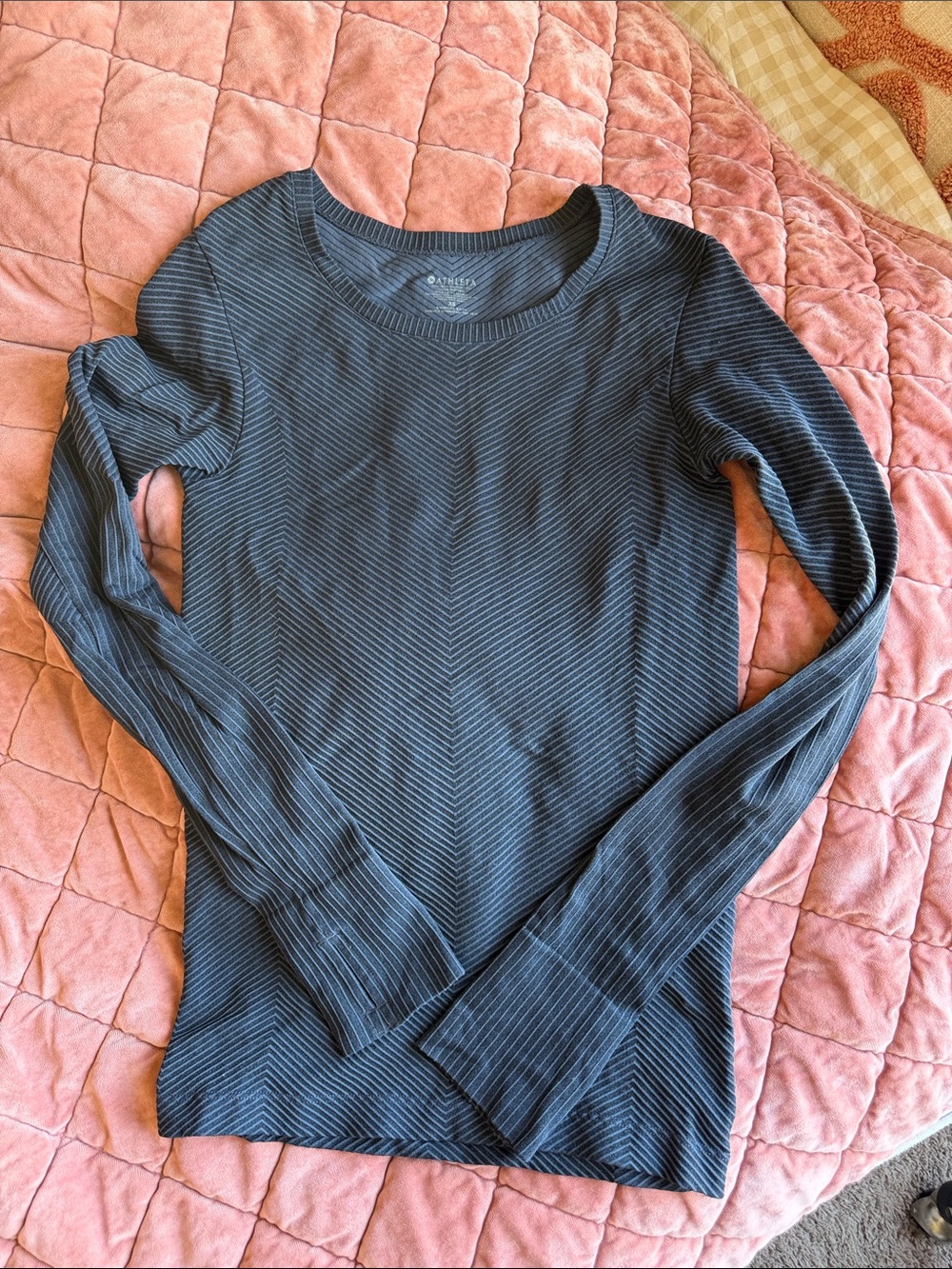 ATHLETA Long Sleeve Athletic Shirt
